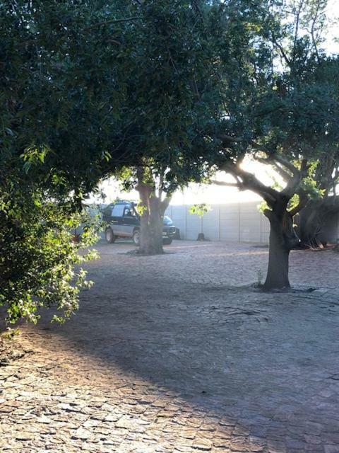 Hotel The Vineyard East Durbanville Exterior foto